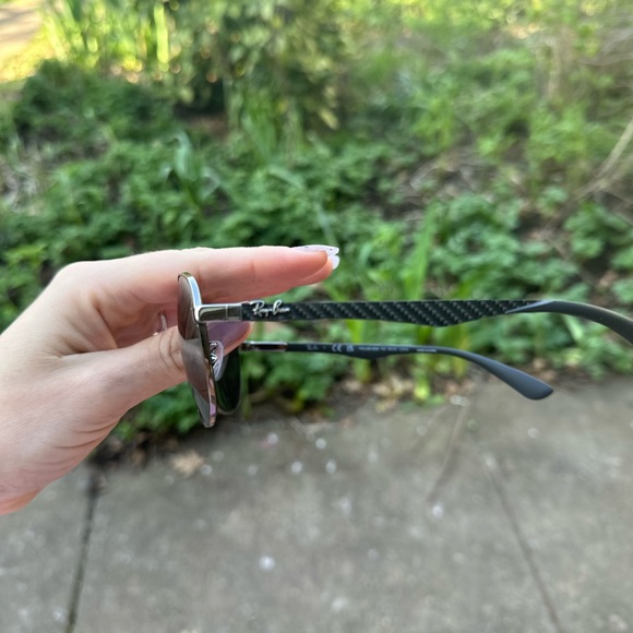 Carbon Fiber Ray-Bans - Picture 5 of 5